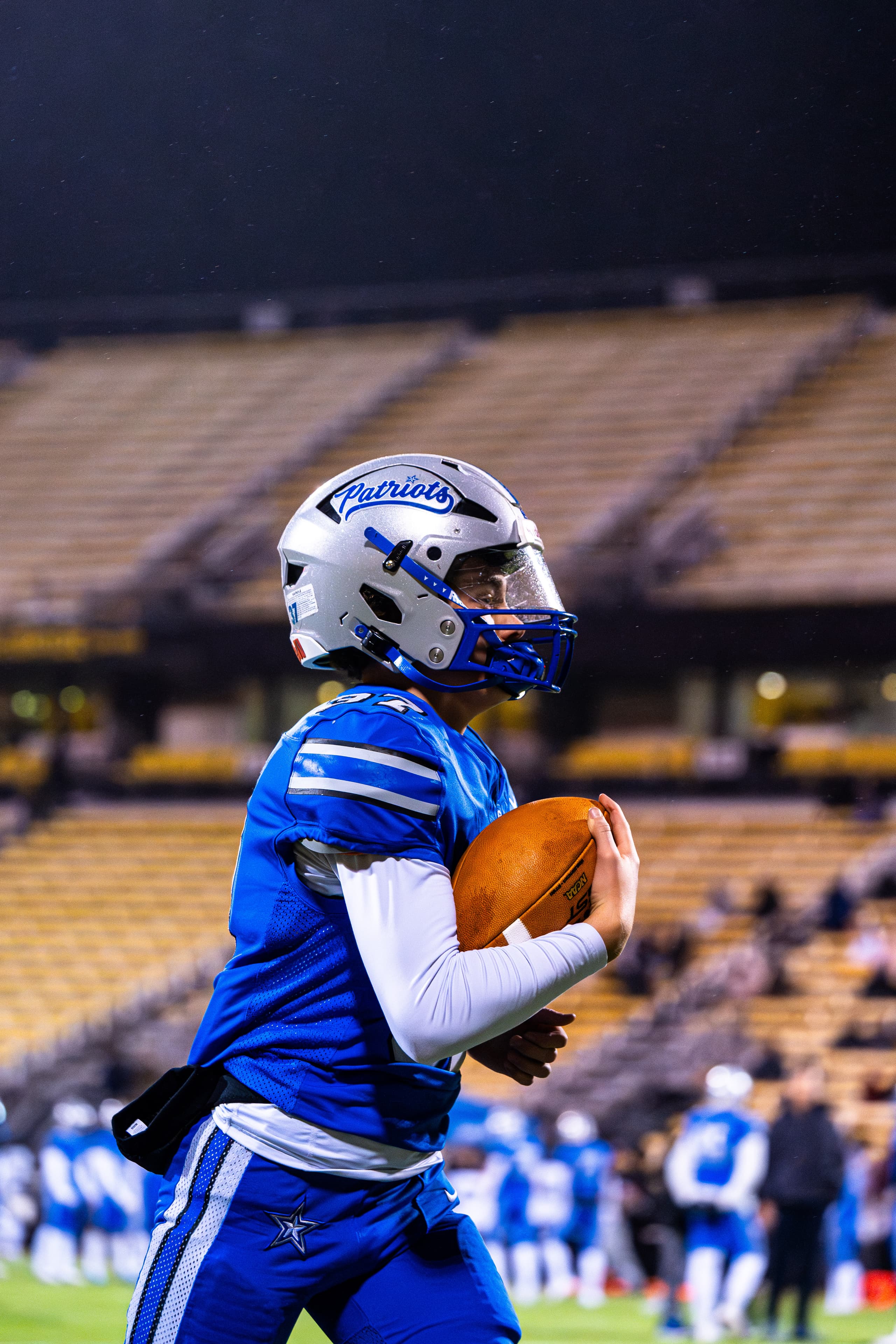 Olentangy Liberty football, photograph 048 by Aden Amin