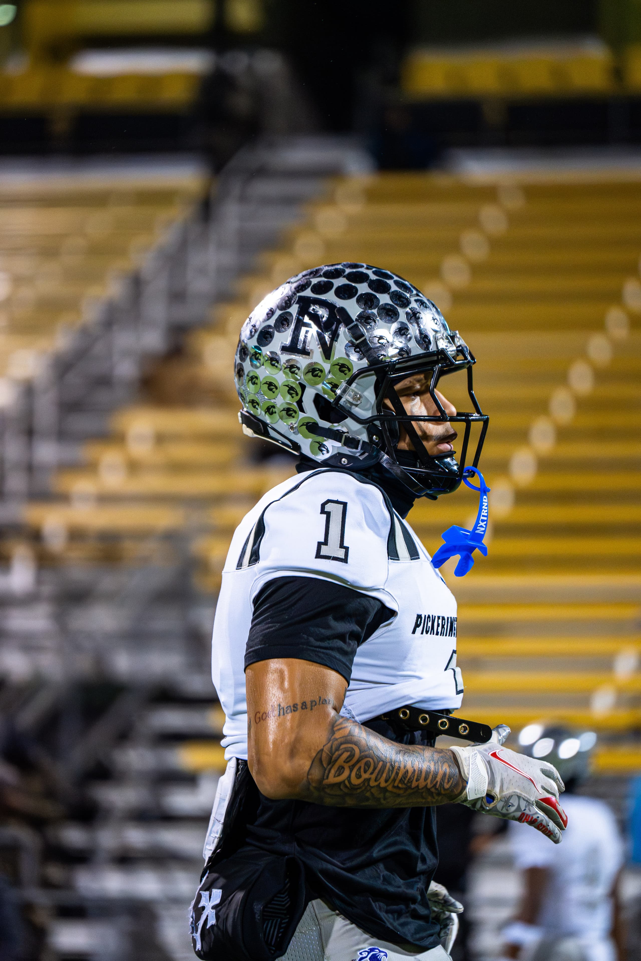 Olentangy Liberty football, photograph 039 by Aden Amin