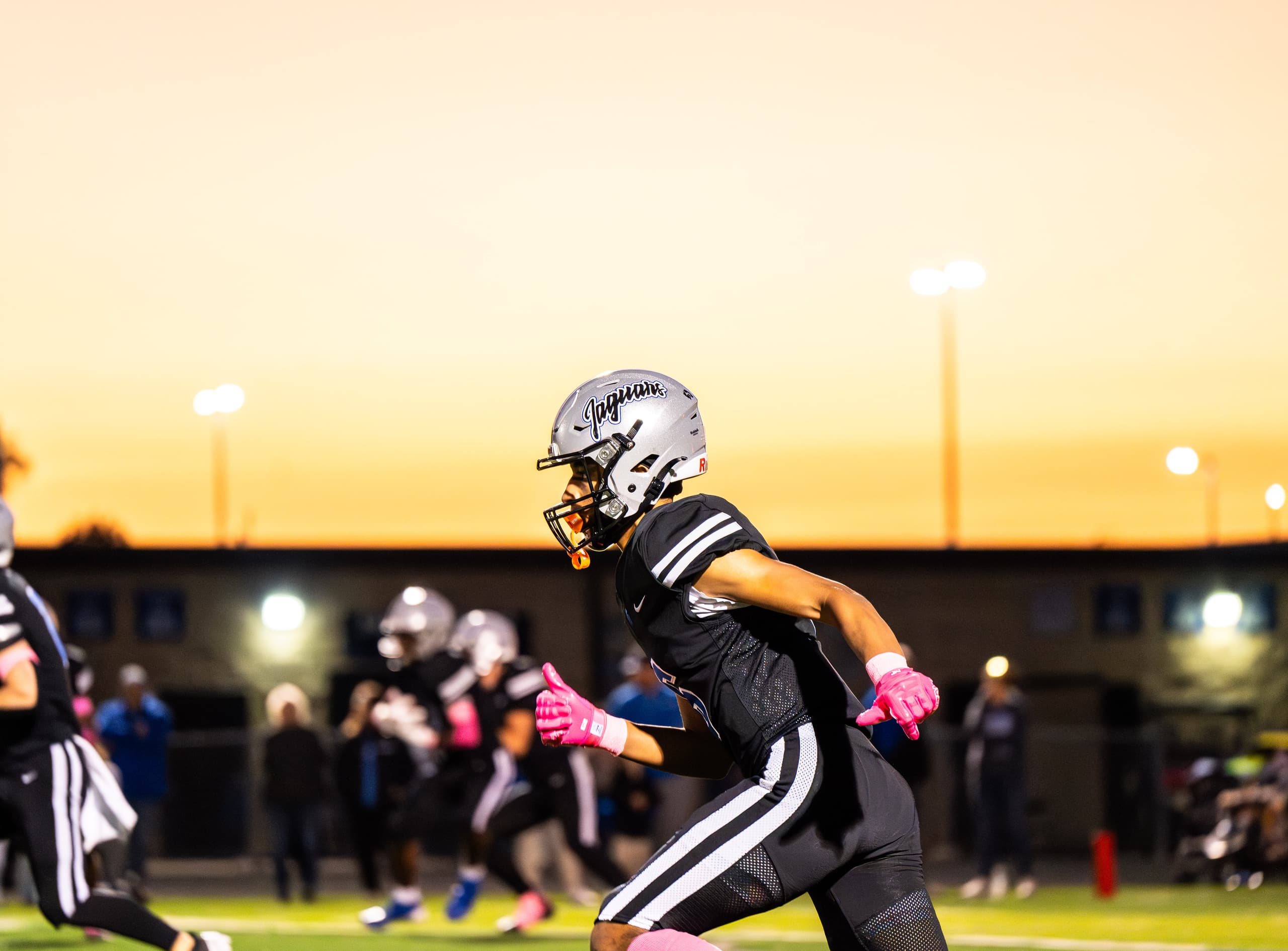 Olentangy Orange football, photograph 085 by Aden Amin
